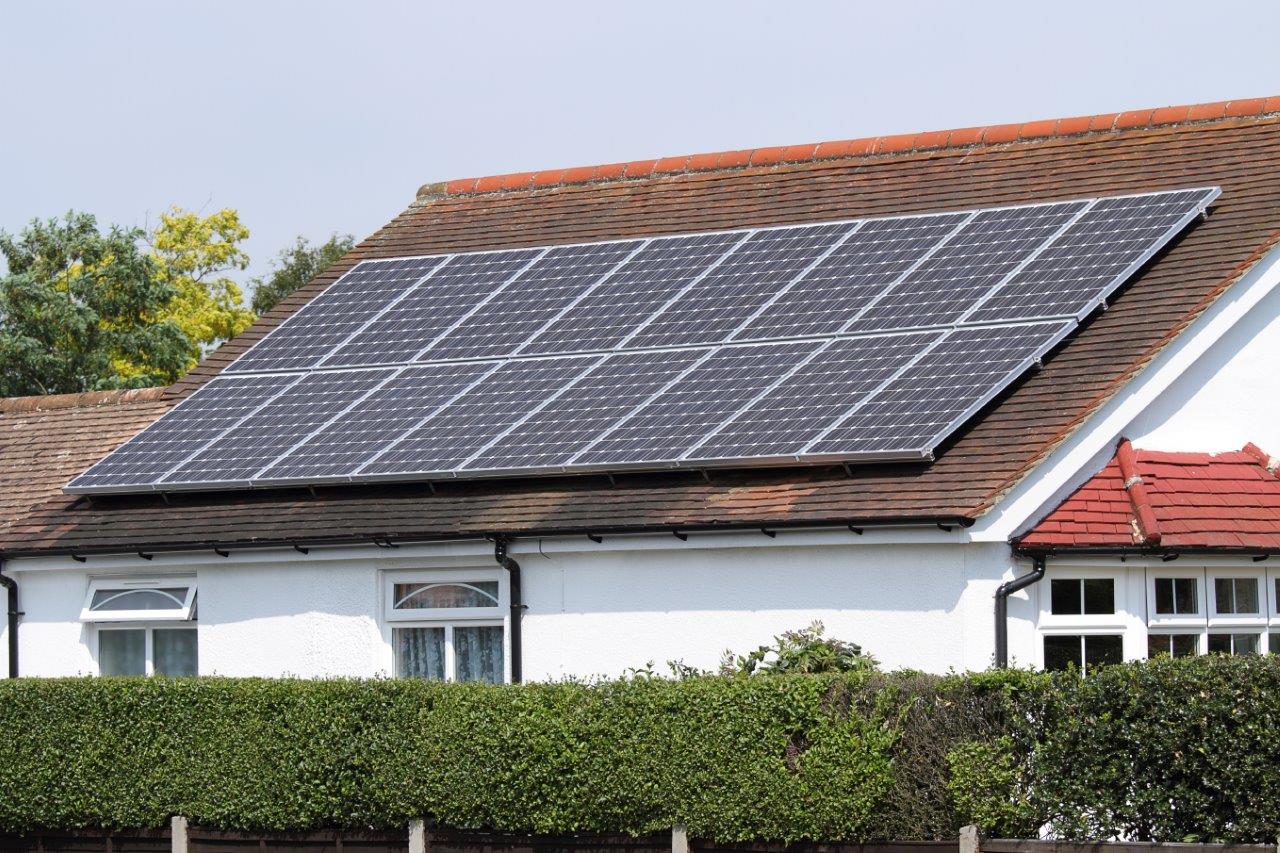 prix panneau solaire pour maison 200m2