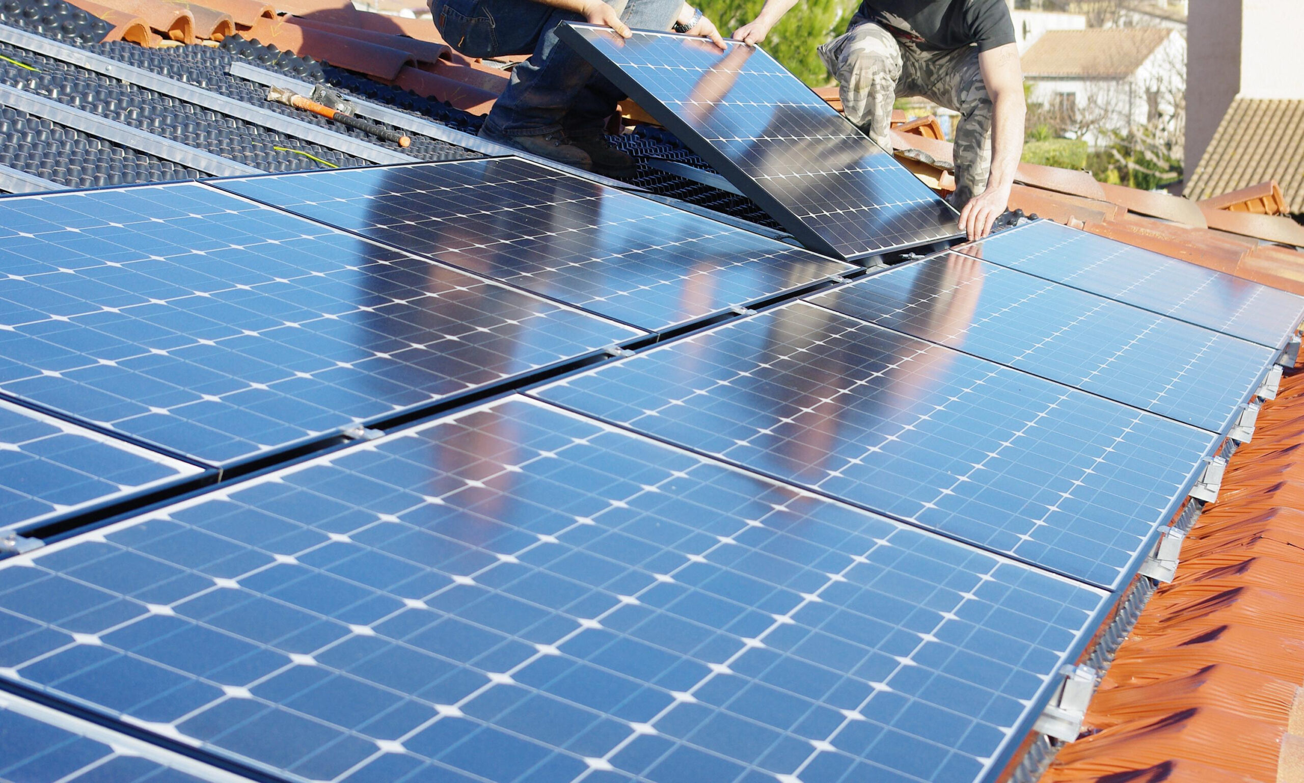installation panneaux solaires coproprietes